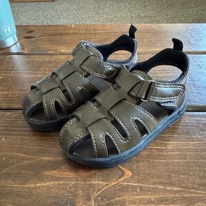 Wonder Nation size 7 brown sandals